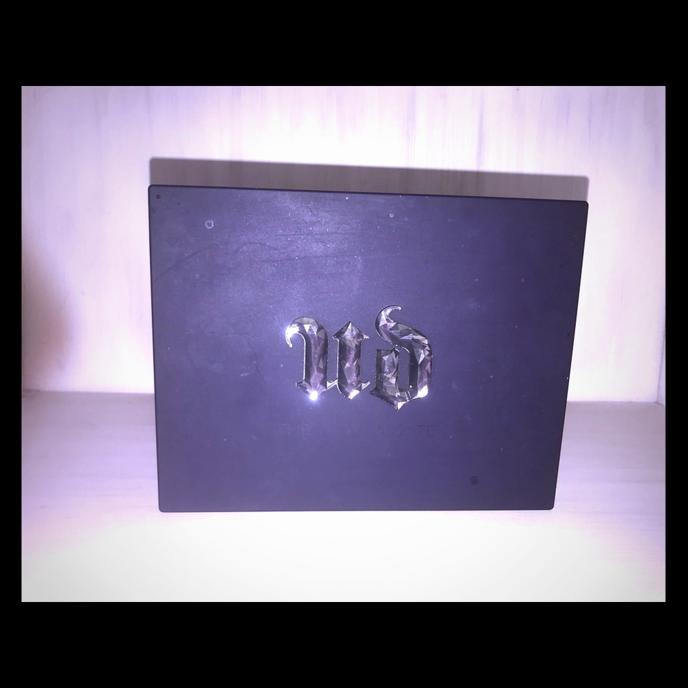 Urban Decay Vice Palette - Very Lightly Used